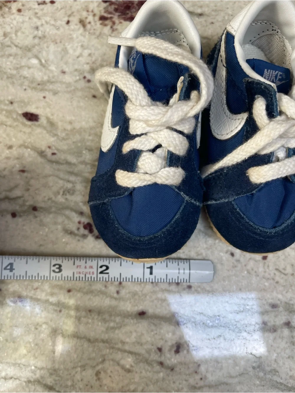 Vintage 1983 NIKE TYRO Running Shoes Baby Toddler Sz 2.5 NYLON SUEDE 830305